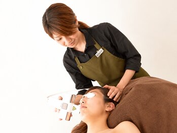 トゥディズ(Today's)の写真/眉毛を変えて印象UP♪【眉毛デザイン&脱毛1回¥4950】純国産の脱毛マシン使用の本格脱毛★