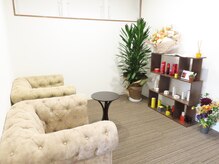 ととのいました。の雰囲気（広々とした店内でお寛ぎいただけます。）