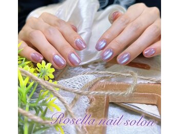 ガラス玉のようなマグネット