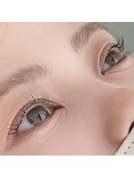 ウチニィ(uchiny)/ビューラー式まつげパーマ