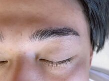 メンズアイブロウ　眉毛Waxが大人気♪