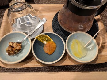 リフ(Re:ff)/ハーブティーのお茶請けに