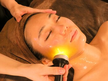 アムスパ(Aum Spa)/フォースカッターface