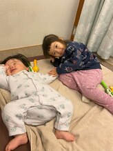 子育てママの整体サロン/施術中のお子様の様子
