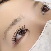 フリルアイビューティ 豊中店(Frill Eye Beauty)