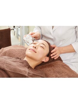 ホウレイ線・たるみ改善！予防ケア