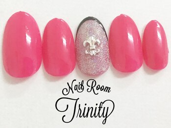 ネイルルーム トリニティ(Nail Room Trinity)/150種類以上選べるアート付