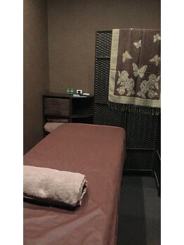 アンベリール(Embellir)/脱毛ブース