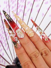 カラーズ 浜松店(colors)/花柄大人っぽネイル♪