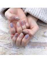 エスパルティール(Spartir)/シンプルオトナニュアンスネイル