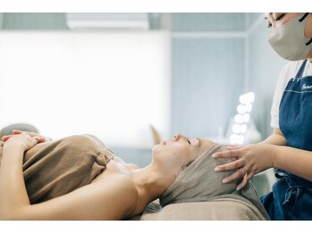 ヴィーナ リノ ネイル(Veena Lino nail)/フェイシャル