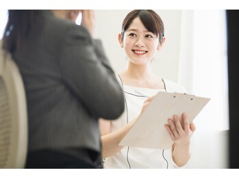 クリニカルエステクリア 梅田店/【カウンセリング風景】