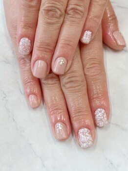 ネイルズ アヴァンティ(Nails Avanti)/ケア付デザインマニキュア