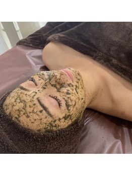 ホワイトアクア 姫路店(WHITE AQUA)/ハーブピーリング/姫路/美肌