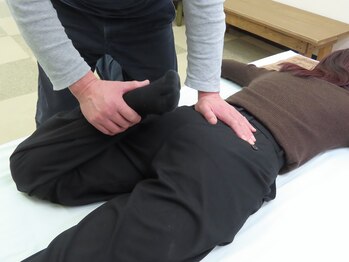 イネイト 小針/施術風景