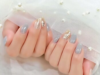 アイラッシュ ネイル バイ キララ(eyelash nail by KIRARA)の写真/【パラジェル変更OK♪】ワンカラー～オフィスネイルまで◎毎日頑張る大人女性の指先を上品に彩り気分UP☆