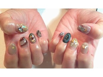 ネイルサロン ドゥーエ(due)/