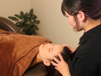 ロッカヘアステラ(ROCCA hair Stella)の写真/【堺東駅徒歩5分／完全個室】パソコンやスマホ疲れに！眼精疲労を解消し睡眠の質も向上◎