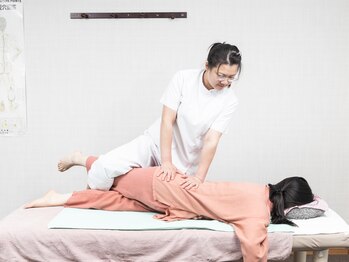 東洋整体/ポキポキせずに歪み解消