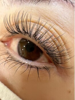 ギャラクシービューティー(galaxy beauty)/上下マツエクで目力アップ