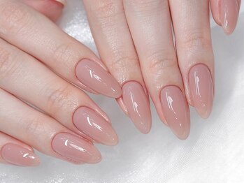 ソラネイル(SORA NAIL)の写真/上品ワンカラーが何回でも￥3,990！清潔感ある店内で気分もあがる♪お手頃価格でも納得のいく仕上がりに◎