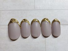 アミュレット(AMULET)/9月定額　6050円(税込)