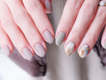リリオ(Lirio.)/ジェルネイル Gel nail