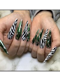 ゼブラ＆ホイルネイル
