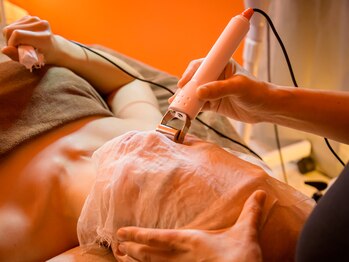 トリート(TREAT)/小顔/フェイシャル