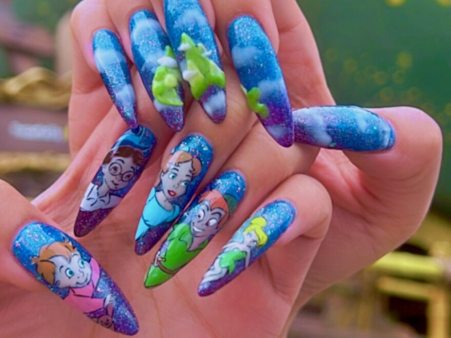 2026年冬トレンド】マーメイドのネイルデザイン集｜人気順｜5ページ目