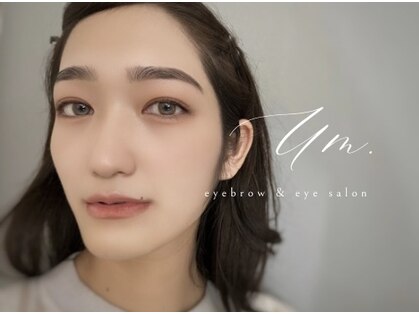 ウムドット(Um.)の写真