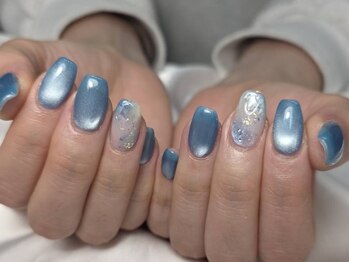 ヒナネイル 心斎橋(Hina nail)の写真/最新トレンド×定額ネイルで賢くお洒落に★持ち込みデザインも大歓迎で、あなたの「なりたい」を形に。