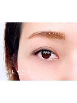 ボリュームのある目元にしたい