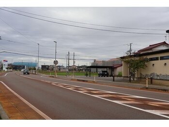 サロン テン(salon TEN)/目印