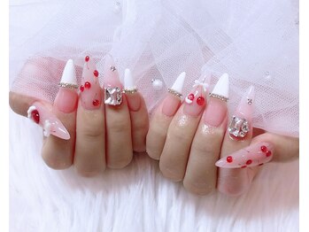 マルチューネイル 池袋(MARUCHU NAIL)/持ち込みデザイン《やり放題）