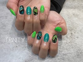 担当カラー　ネイル