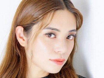 プレシア(Presia)/眉毛WAX+マツエク/30代40代50代