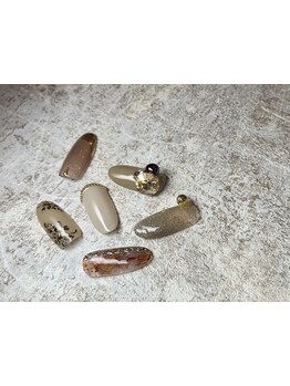 シンプル系（オフィス・日常）が得意