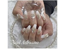 アドリアーナ(ADRIANA)/