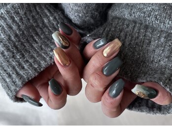 モニーク(Monique)