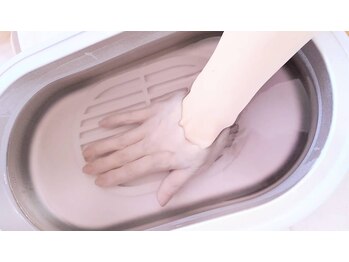 HBL/HAND CARE private salon carus【カルス】の写真/宮崎・延岡で希少なパラフィンパック導入!エイジングケアや手荒れでお悩みの方へ。感動のつやつや手肌に♪
