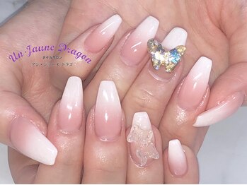 アン ジョーヌドラゴ/【自爪ネイル】蝶々ネイル