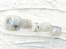 ネイルメゾン 池袋店(NAIL MAISON)/ホワイトミラースター￥9000