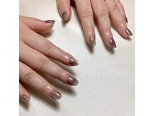 ジェルやアクリルでご希望の長さにすることもできます◎