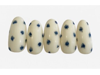 テテドットジェイ(Tete.J)/WH3 5500円(甘皮ケア込み)