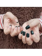 ラシック(LACHIC)/アシンメトリーネイル