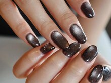 ピンキーネイル(Pinky Nail)/マグネットネイル