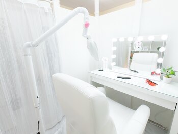 エクシアホワイトニング 武蔵小杉店/【サロンご紹介】