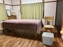 オリジンの雰囲気（落ち着いた個室で、優雅なリラックスタイムをお楽しみ下さい）