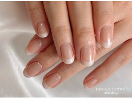 フレンチネイル